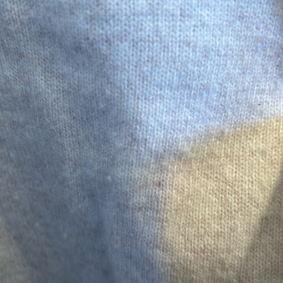 Everlane Women's Crew Neck Sweater - Picture 10 of 14